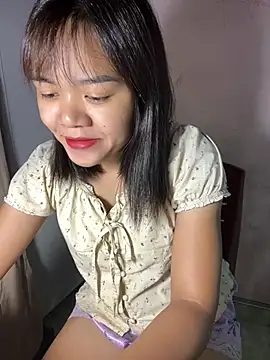 Snapshot of Ari_baby9 chatting on June 28, 10:05 pm Ari baby9 online show from June 28, 10:05 pm