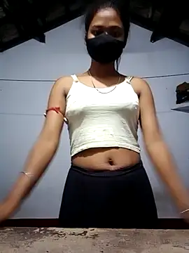 Snapshot of Madhuri-singh88 chatting on July 11, 4:43 pm Madhuri-singh88 online show from July 11, 4:43 pm