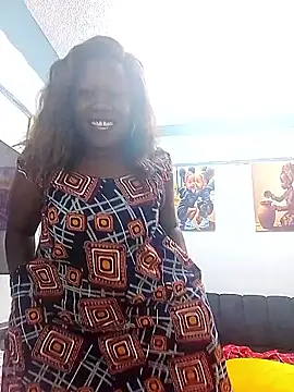 Snapshot of SexyHaven5 chatting on June 18, 9:58 am SexyHaven5 online show from June 18, 9:58 am
