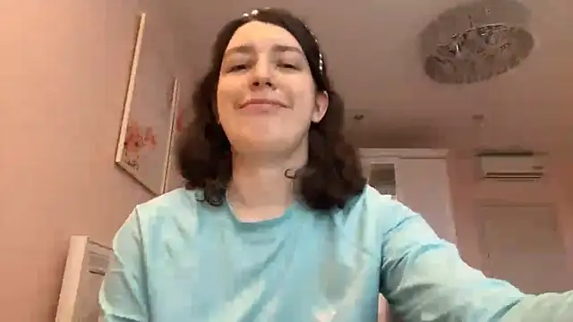 MilkySerenya online show from May 27, 12:24 pm