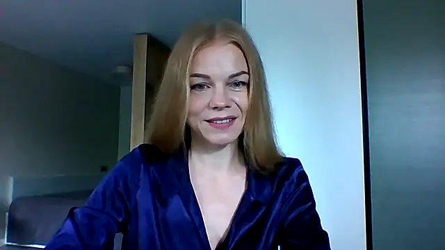 Snapshot of Tina5394 chatting on June 28, 3:34 am Tina5394 online show from June 28, 3:34 am