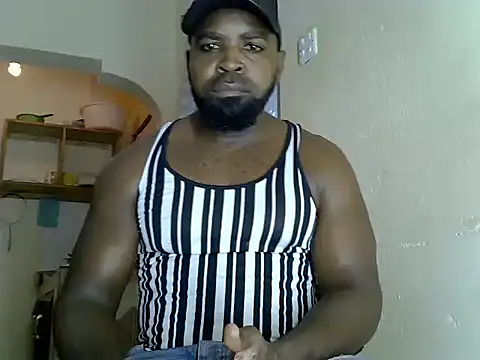 Snapshot of blackcock2548 chatting on June 8, 7:14 pm blackcock2548 online show from June 8, 7:14 pm