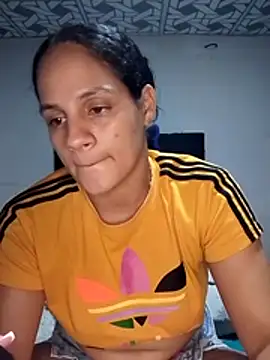 Snapshot of Cielo_777_ chatting on June 22, 3:47 am Cielo 777 online show from June 22, 3:47 am
