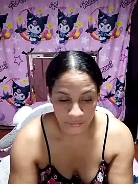 Snapshot of Cielo_777_ chatting on July 19, 8:01 pm Cielo 777 online show from July 19, 8:01 pm