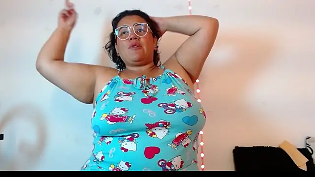 Julieta lane online show from June 6, 9:19 pm