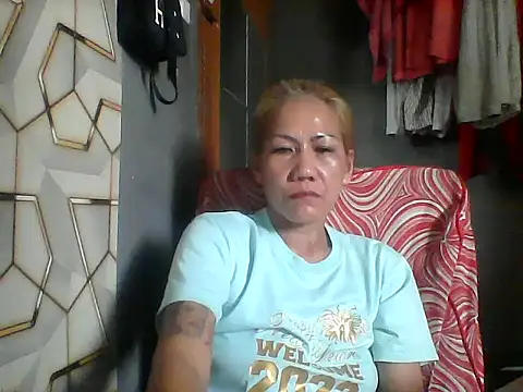 Snapshot of pinayheartaker chatting on July 14, 2:05 am pinayheartaker online show from July 14, 2:05 am