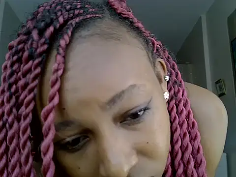 Snapshot of cocolaurah chatting on June 7, 11:36 am cocolaurah online show from June 7, 11:36 am