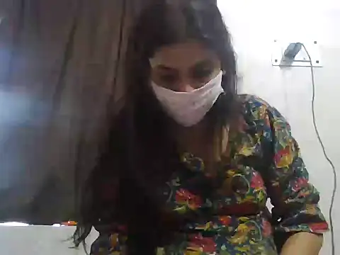 Snapshot of hostess_nishu chatting on June 19, 10:41 am hostess nishu online show from June 19, 10:41 am