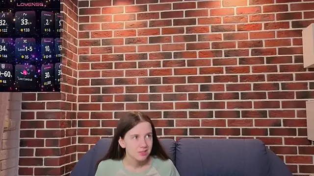 Snapshot of MyrtaMcclaney chatting on July 18, 7:06 pm MyrtaMcclaney online show from July 18, 7:06 pm