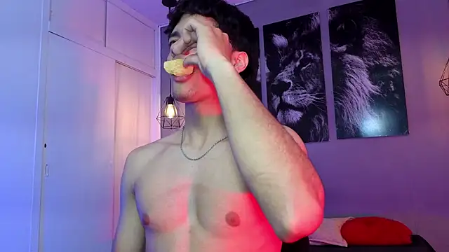 OliverMorgan66 online show from July 25, 4:32 am