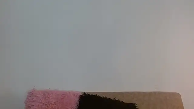 Snapshot of Anita_slut_Dirtyy chatting on June 10, 2:05 pm Anita slut Dirtyy online show from June 10, 2:05 pm