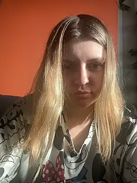 Snapshot of AnikaXRose chatting on May 28, 12:02 pm AnikaXRose online show from May 28, 12:02 pm