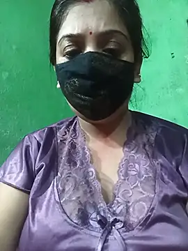 Snapshot of Curvy_Somya chatting on June 9, 5:57 pm Curvy Somya online show from June 9, 5:57 pm