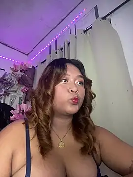 sexy liciousxx online show from June 23, 8:51 pm