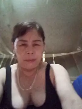 Snapshot of Kiki_sexyy chatting on June 7, 5:00 am Kiki sexyy online show from June 7, 5:00 am