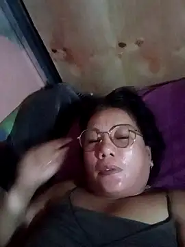 Snapshot of creampie_morena chatting on May 31, 1:40 pm creampie morena online show from May 31, 1:40 pm