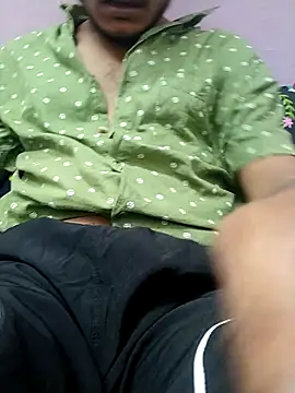 Dakuu A online show from July 13, 8:00 pm