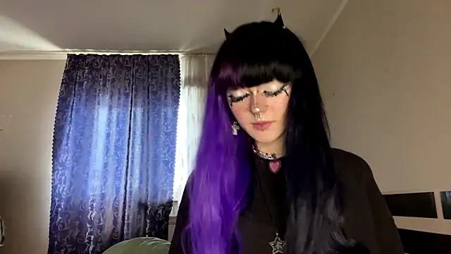 HolyCute online show from June 12, 3:11 pm
