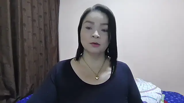 Snapshot of Madelyn_sonora1992 chatting on July 20, 6:17 am Madelyn sonora1992 online show from July 20, 6:17 am