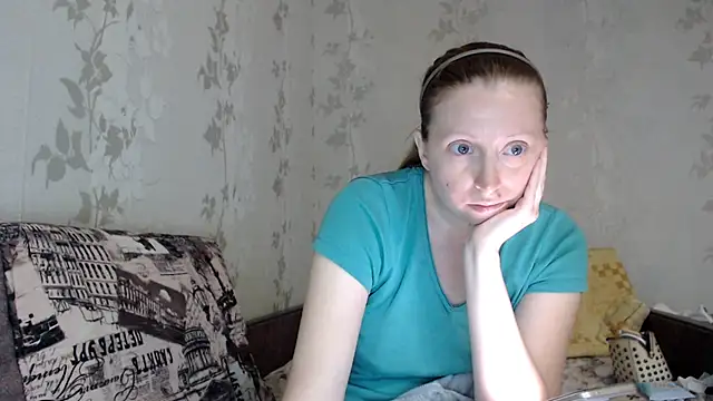 Luna Bliiss online show from May 31, 5:53 pm
