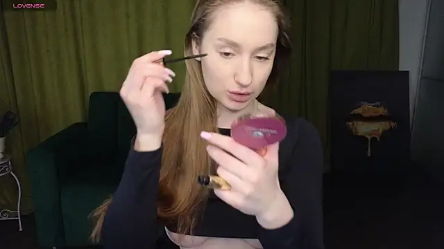 Snapshot of AlisaFoxis chatting on July 10, 5:37 pm AlisaFoxis online show from July 10, 5:37 pm