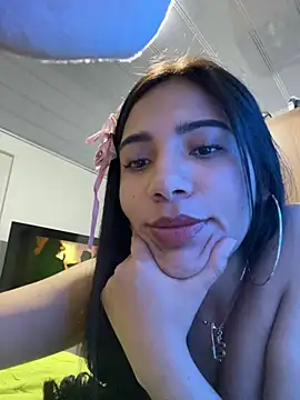Caro Mildrey online show from July 6, 2:19 am
