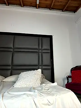 Snapshot of LorenaWilliams chatting on June 14, 2:24 am LorenaWilliams online show from June 14, 2:24 am