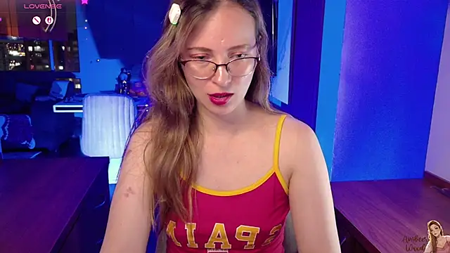 ambeerwood1 online show from June 2, 2:02 am