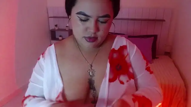 Snapshot of Betty_Boob_ chatting on June 9, 9:04 pm Betty Boob online show from June 9, 9:04 pm