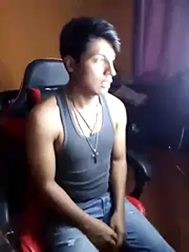 Snapshot of Dasmyimor24 chatting on June 28, 6:52 am Dasmyimor24 online show from June 28, 6:52 am