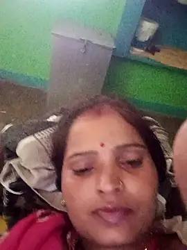 Snapshot of Divya_hot88 chatting on June 11, 7:39 am Divya hot88 online show from June 11, 7:39 am