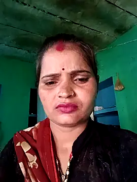 Snapshot of Divya_hot88 chatting on July 16, 10:32 am Divya hot88 online show from July 16, 10:32 am