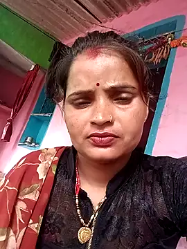 Snapshot of Divya_hot88 chatting on July 17, 1:23 am Divya hot88 online show from July 17, 1:23 am