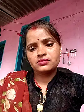 Snapshot of Divya_hot88 chatting on July 19, 1:31 am Divya hot88 online show from July 19, 1:31 am