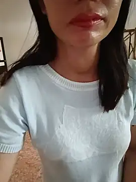 -Maya-a online show from July 19, 9:13 am