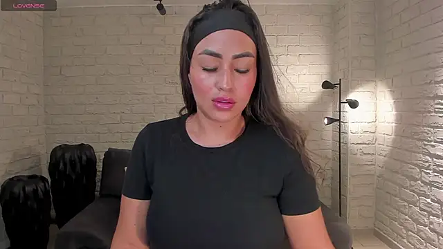 Snapshot of VictoriaBennetX chatting on July 14, 7:52 pm VictoriaBennetX online show from July 14, 7:52 pm