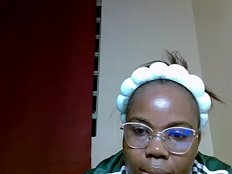 Snapshot of Choral_Blue chatting on July 13, 12:46 am Choral Blue online show from July 13, 12:46 am