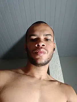 Snapshot of Carlosxnts chatting on June 22, 5:59 am Carlosxnts online show from June 22, 5:59 am