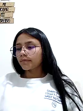 Sofielovee-01 online show from June 10, 1:17 am