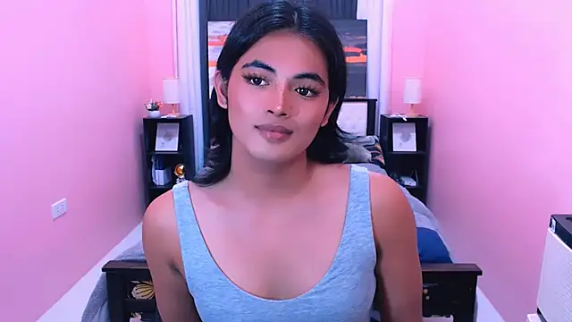Snapshot of MiamoreAmara69 chatting on June 14, 6:10 pm MiamoreAmara69 online show from June 14, 6:10 pm