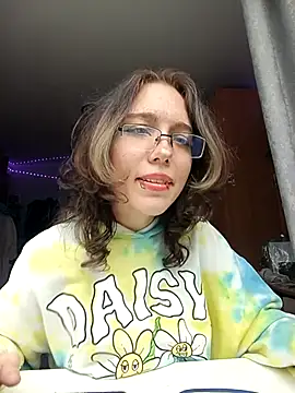 AliceCutness online show from June 11, 2:44 am
