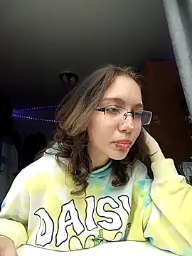 AliceCutness online show from June 11, 2:53 am