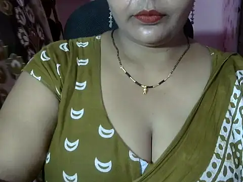 PRIYANKA 023 online show from July 16, 8:42 am