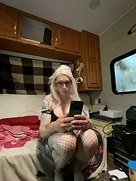 SexyHaileyxoxo online show from July 13, 4:43 pm