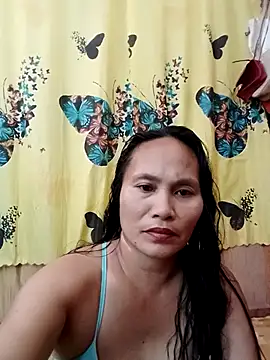Queenslay online show from June 21, 1:52 am