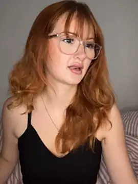 Snapshot of BunnyandBrookes_ chatting on June 18, 11:03 am BunnyandBrookes online show from June 18, 11:03 am