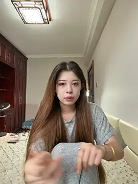 Snapshot of luck_086 chatting on June 7, 10:24 pm luck 086 online show from June 7, 10:24 pm