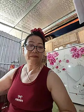 Snapshot of Ai_babylove chatting on June 26, 7:57 am Ai babylove online show from June 26, 7:57 am