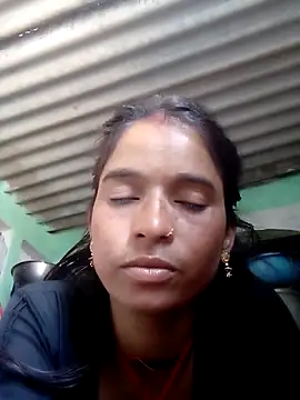Snapshot of Aarti9080 chatting on June 5, 5:03 am Aarti9080 online show from June 5, 5:03 am
