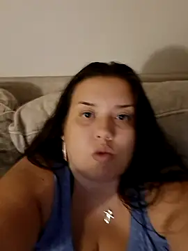 Snapshot of Asiabanks_22 chatting on June 13, 1:36 am Asiabanks 22 online show from June 13, 1:36 am